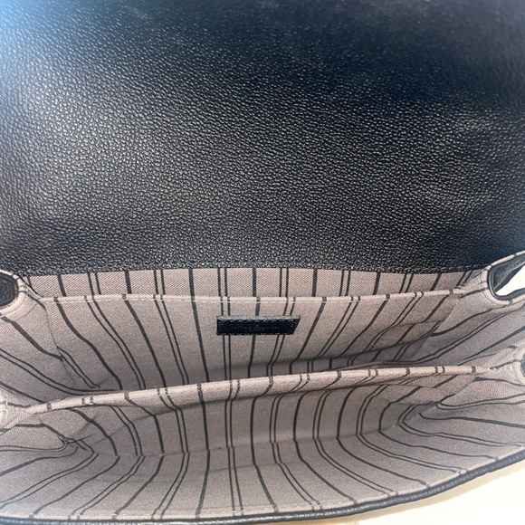 💜💜Louis Vuitton Pochette Métis in Empreinte Leather - Picture 12 of 17